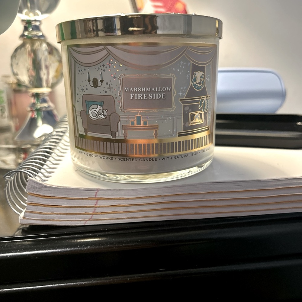Bath and body works Christmas candle